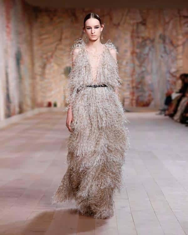 Look da Dior de alta-costura, parte do fall/winter 2021/22