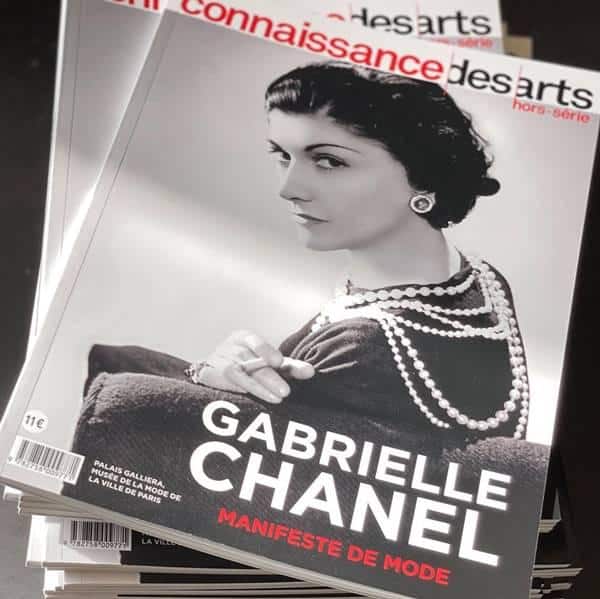 Catálogo de mostra da Chanel