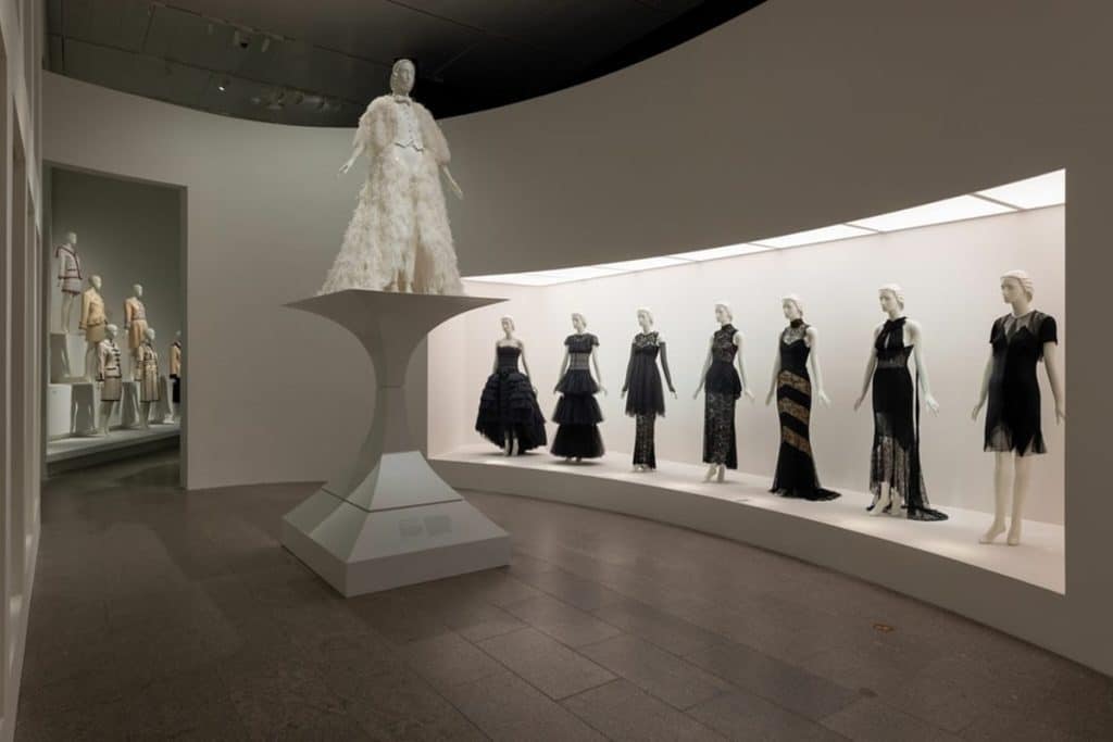 Exposição Karl Lagerfeld: A Line of Beauty, no Metropolitan Museum of Art